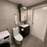 A Great For Daily Or Weekly Rent 60m *