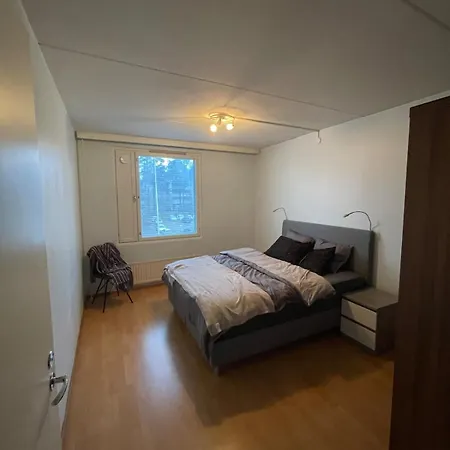 A Great For Daily Or Weekly Rent 60m